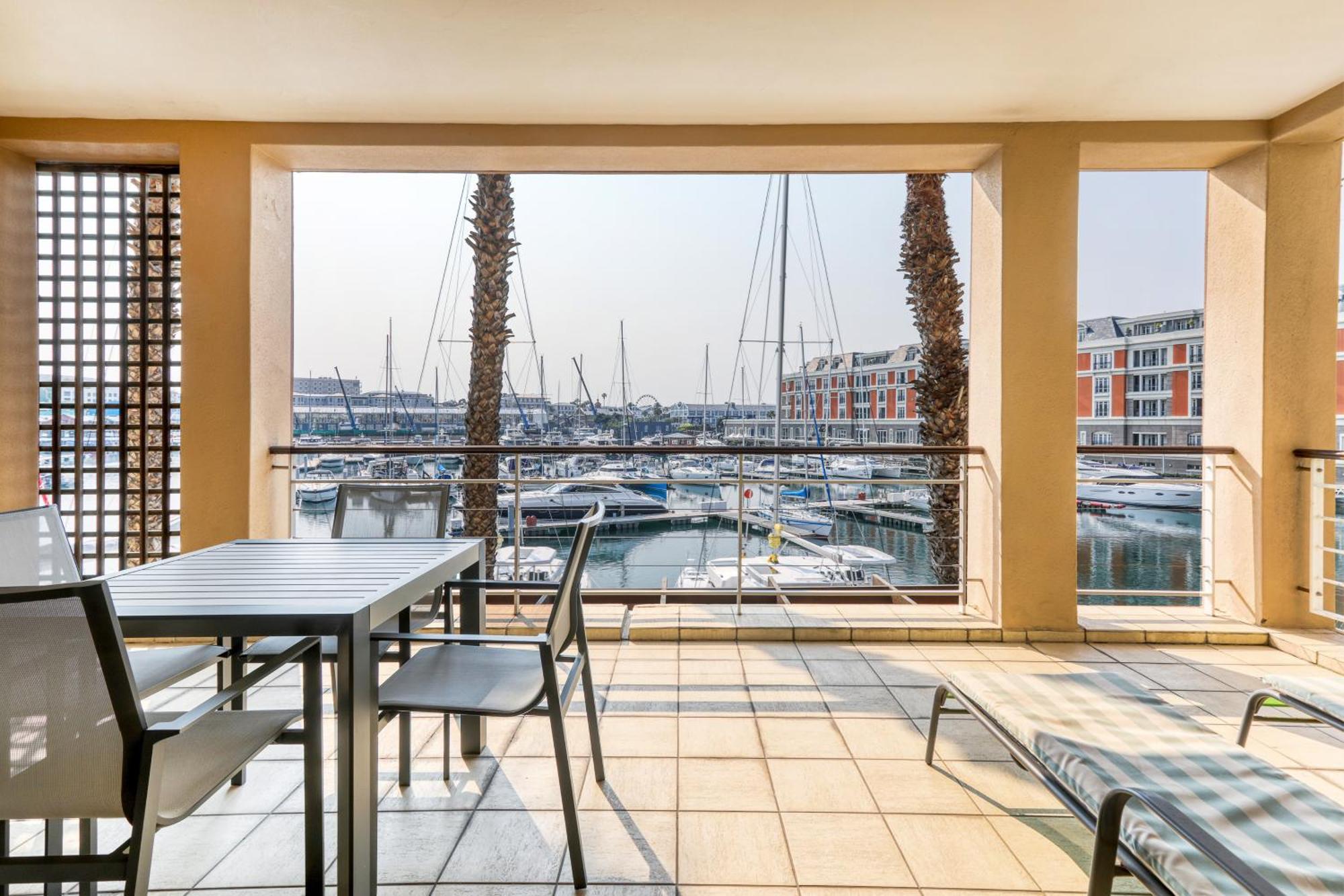 African Elite Waterfront Cape Town Exterior foto